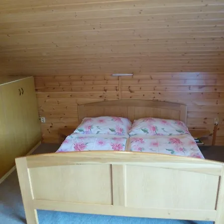 Guest house Grizzly